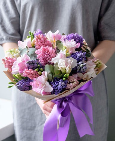 Бесплатная доставка цветов в Каспийске